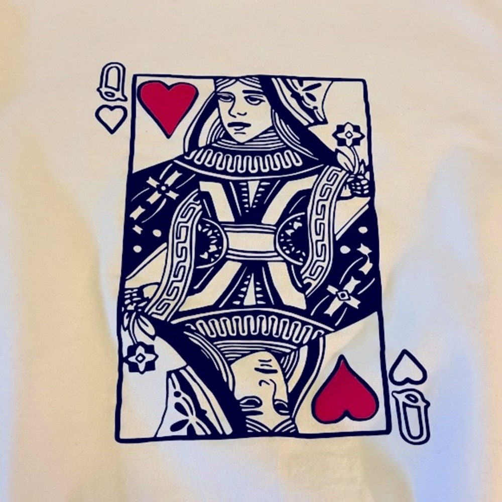 Queen Of Hearts Women’s Graphic Crewneck Sweatshirt - Picture 5 of 6